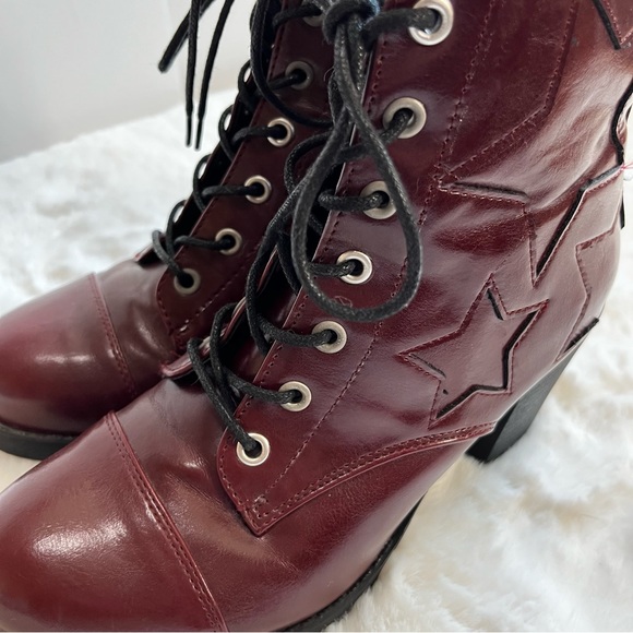 XOXO Chloee Oxblood Red Lace-up Ankle Zip Booties with Star Insets- 7 - Picture 5 of 14